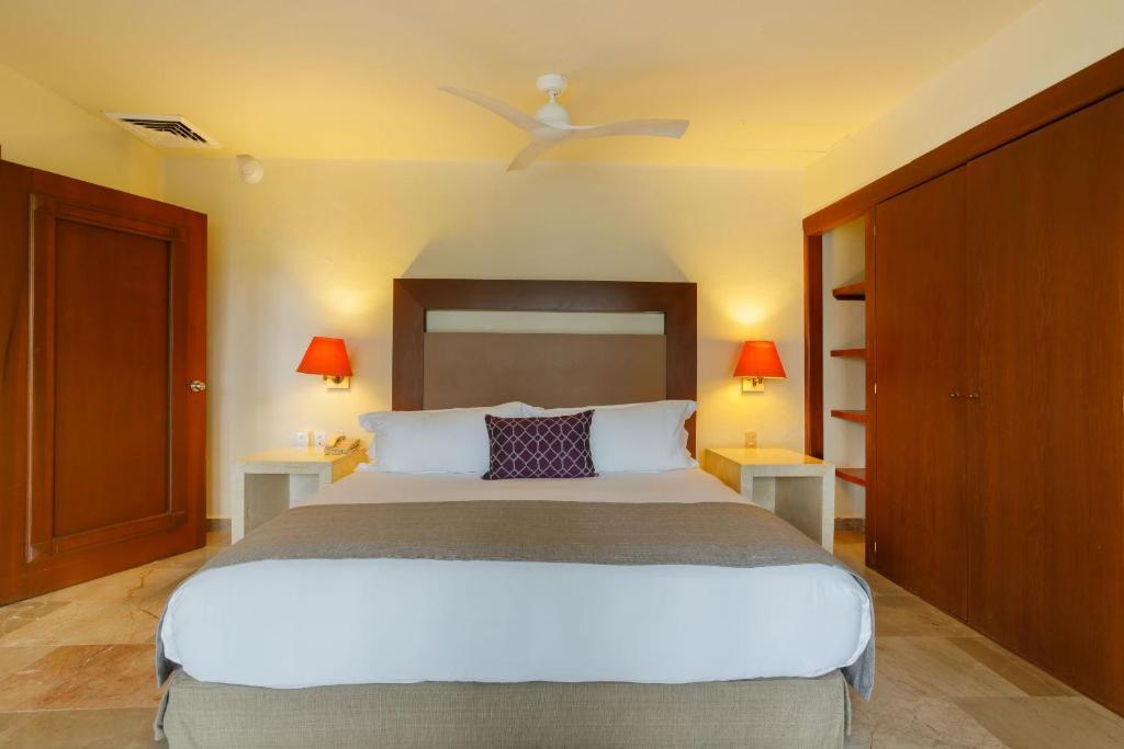 Hotel Camino Real Diamante 5*